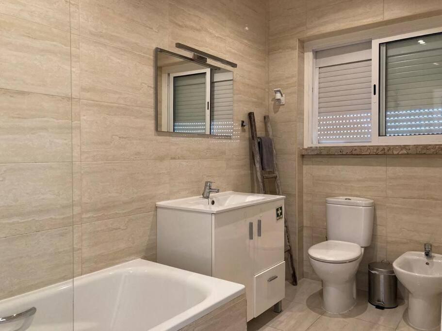 Apartament Apartamento Bem Localizado Para Familias & Amigos Lizbona Zewnętrze zdjęcie