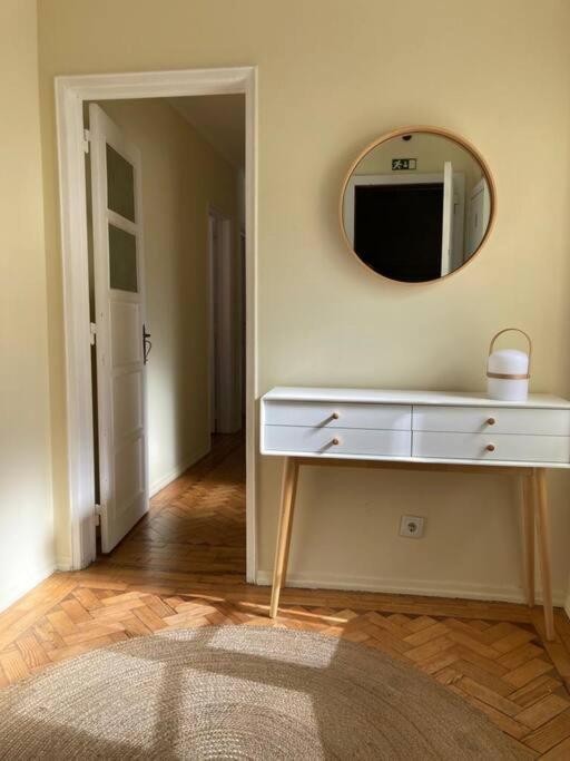 Apartament Apartamento Bem Localizado Para Familias & Amigos Lizbona Zewnętrze zdjęcie