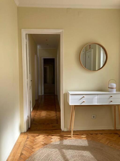 Apartament Apartamento Bem Localizado Para Familias & Amigos Lizbona Zewnętrze zdjęcie
