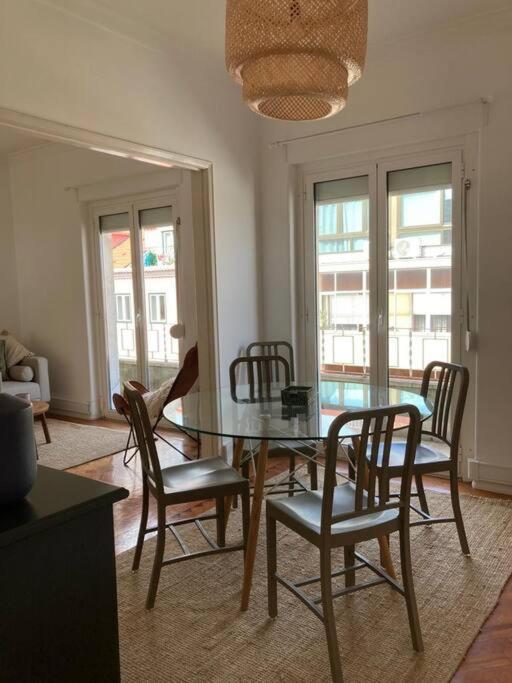 Apartament Apartamento Bem Localizado Para Familias & Amigos Lizbona Zewnętrze zdjęcie